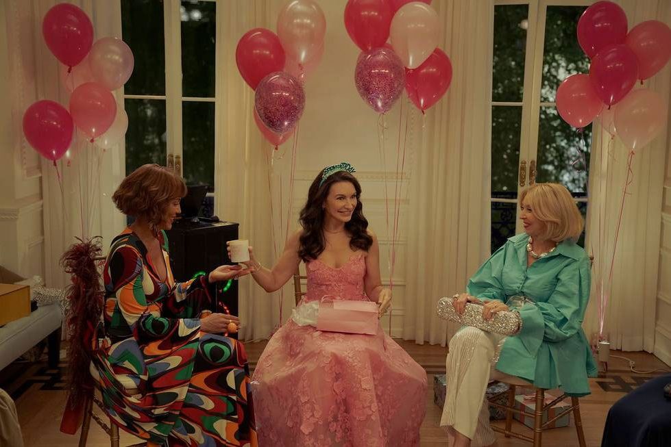 And Just Like That  Season 3, Ep. 7 Outfits: Who Wore What?