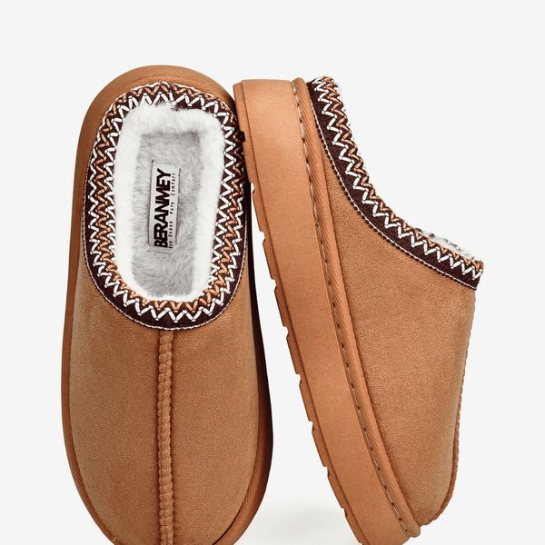 BERANMEY Cozy Platform Fuzzy Slippers for Women and Men