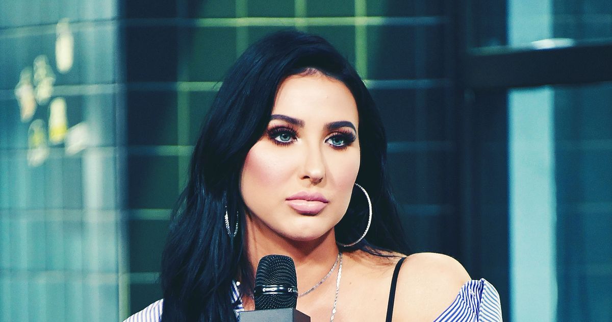 Jaclyn Hill Deletes Social Media Amid Lipstick Scandal