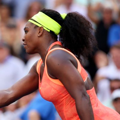 Serena gracefully accepting defeat.