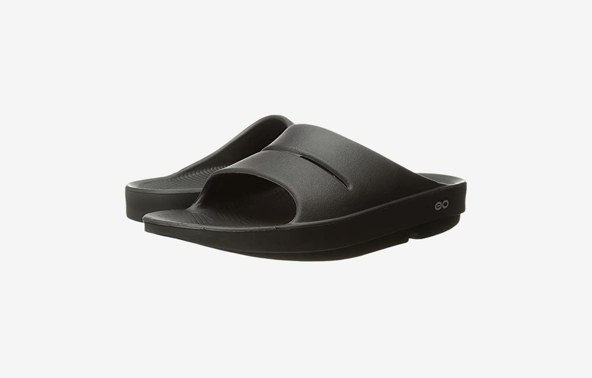 Oofos Ooahh Slide Sandal Review 2022