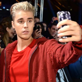 MTV EMA's 2015 - VIP Arrivals