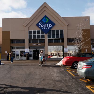 Sam's Clubs To Cut 10 Percent Of Workforce