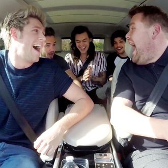 One Direction joins James Corden for Carpool Karaoke