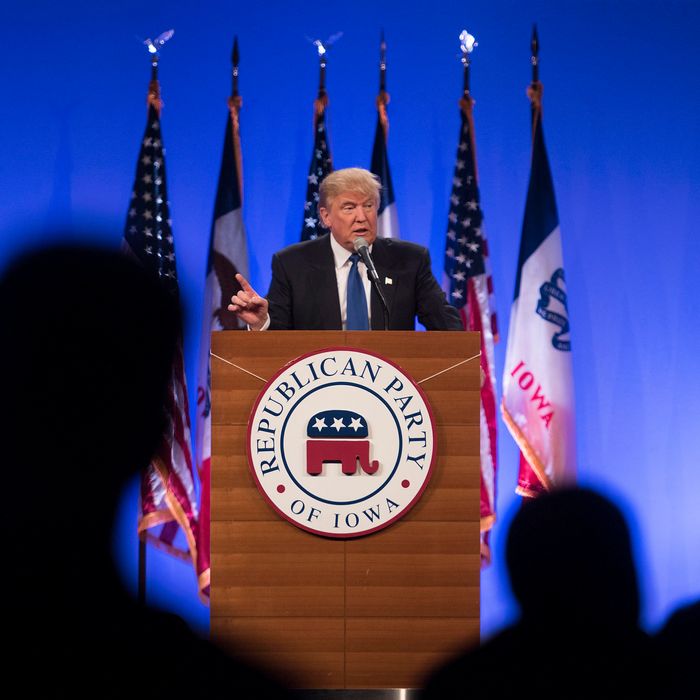 Presidential Hopefuls Speak At The Republican Party Of Iowa's Lincoln Dinner