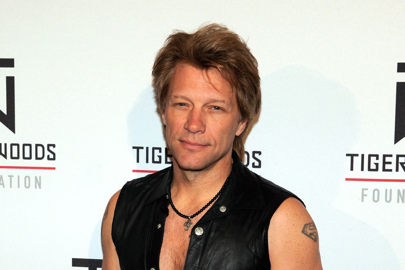 Bon Jovi - One Wild Night - YouTube