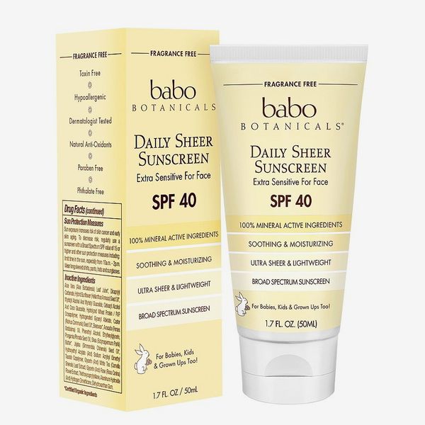 Babo Botanicals Daily Sheer Protector solar sin fragancia SPF 40