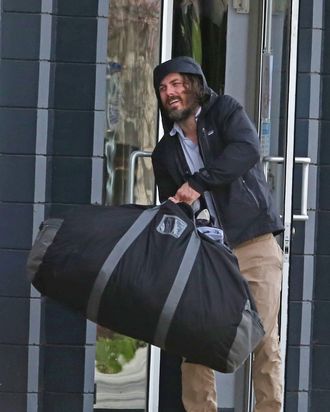 When Was the Last Time Casey Affleck Did Laundry?