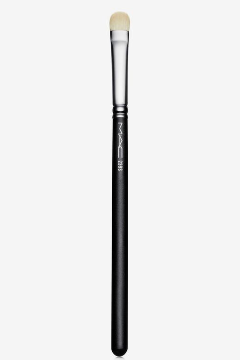 M.A.C 239 Synthetic Eye Shader Brush