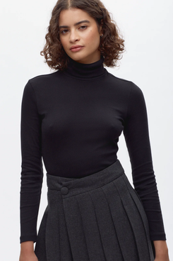 11 Best Black Turtlenecks 2024 The Strategist