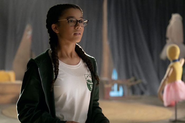 Malia Baker as Mary Anne.