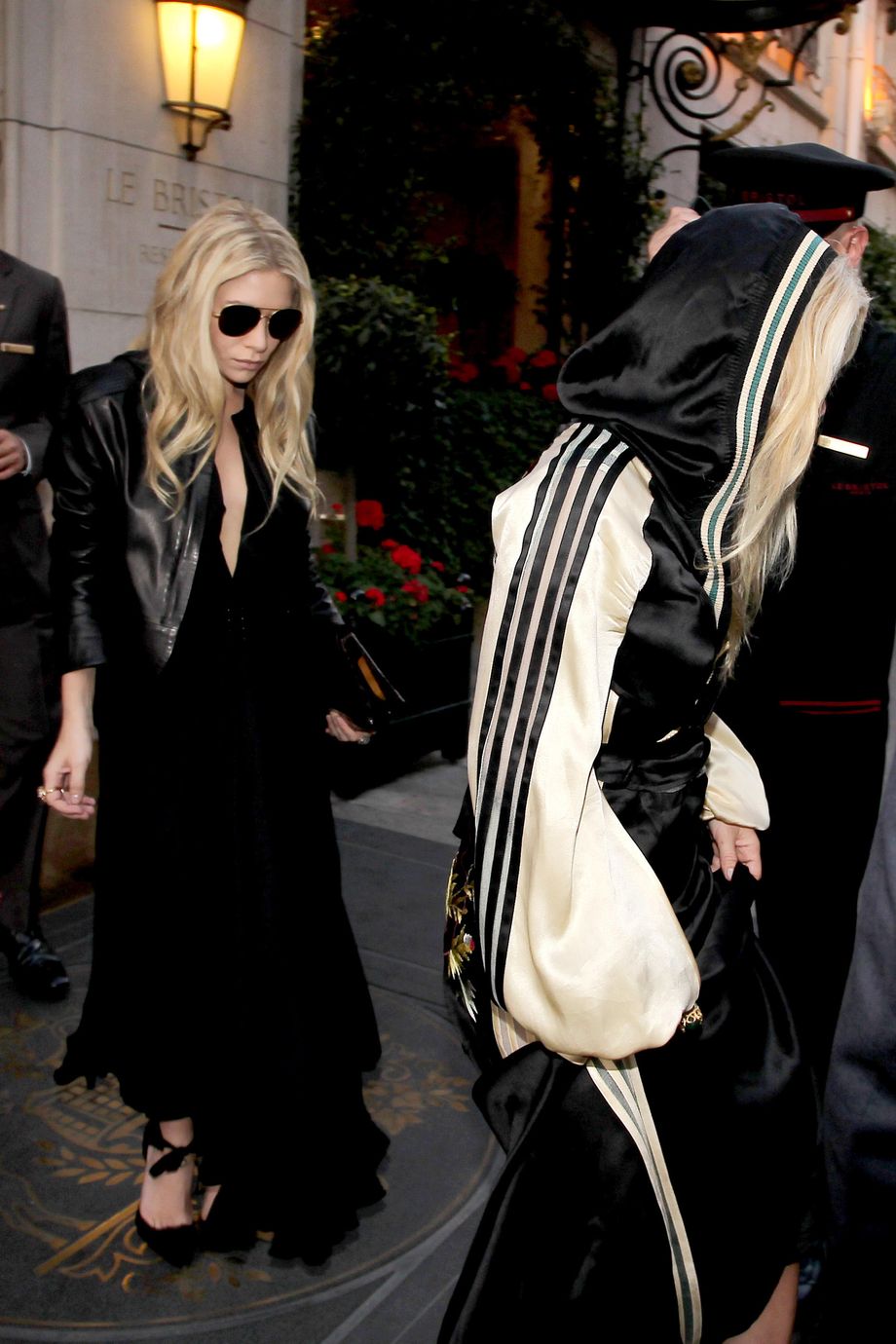 The Row's $39,000 Bag Sells Out In Stores!  Mary kate olsen style, Style,  Olsen twins