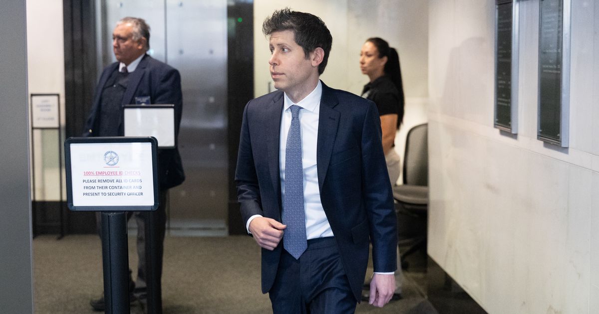 Elon Musk Liked Showing Memes to Sam Altman Before Their Breakup