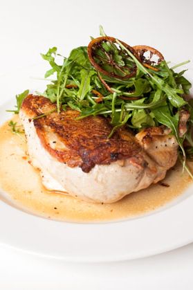 Plancha crisped chicken