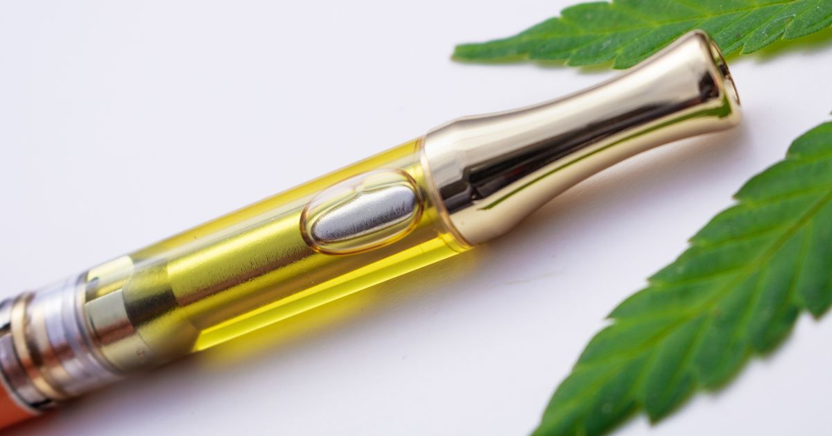 Are Weed Pens as Dangerous as Vaping Nicotine?