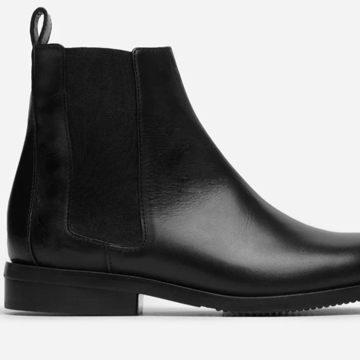 jesse chelsea boot in light grey