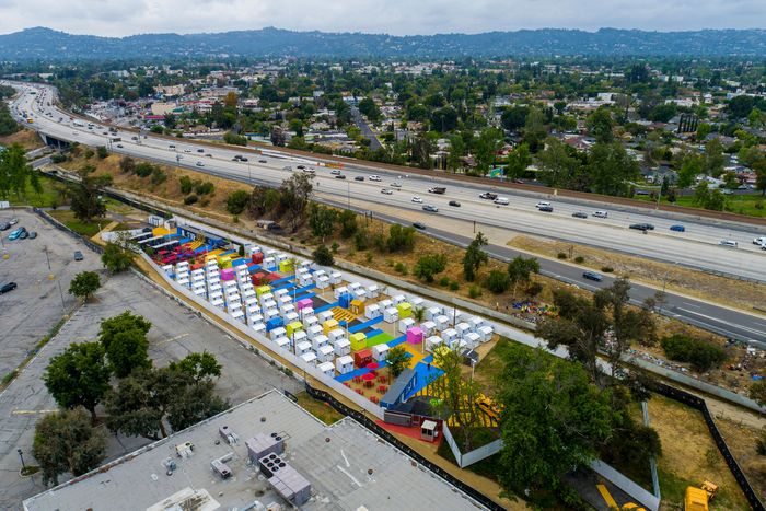 Does L A S Tiny House Village Actually Solve Homelessness   A798d3565f0e5dc7abcad0e274e742fd83 Lehrer Architects 2.rhorizontal.w700 