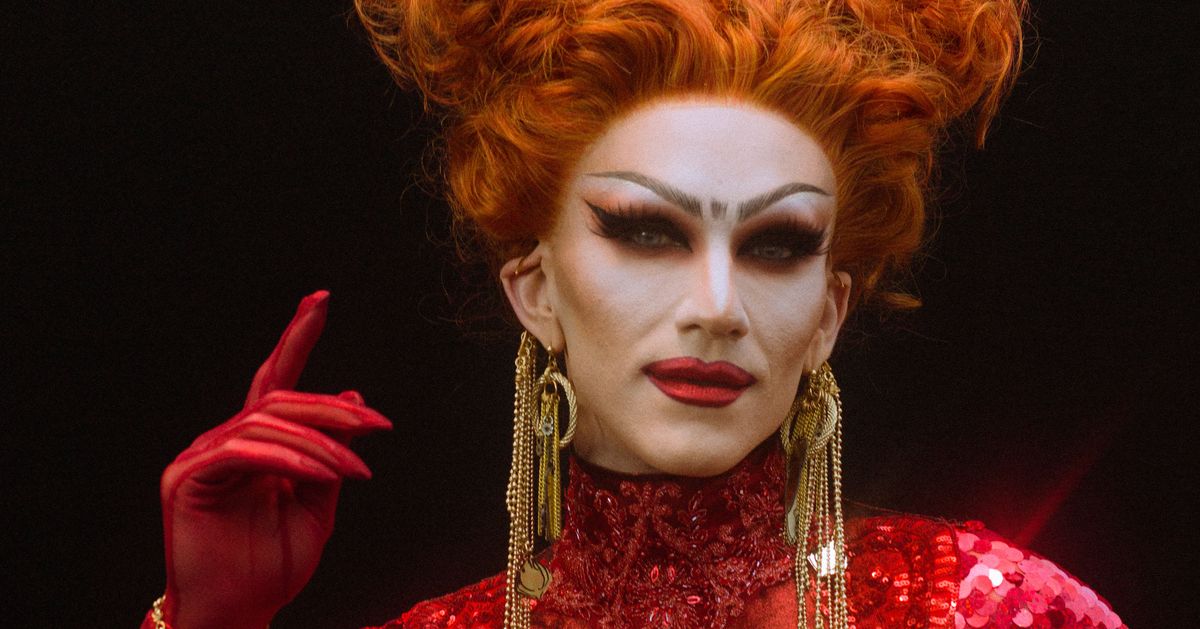 See the Glamorous, Contoured Faces of DragCon