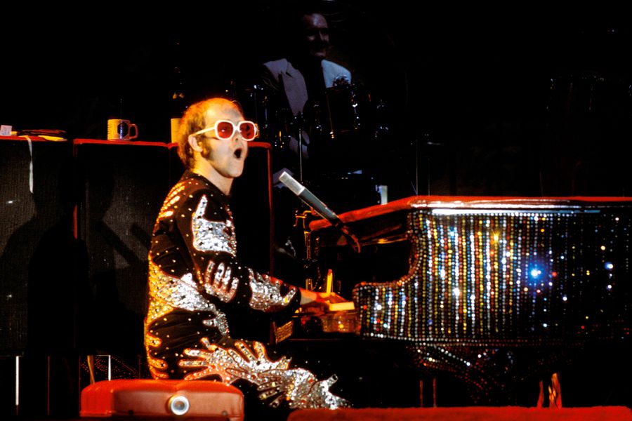 Photo of Elton JOHN
