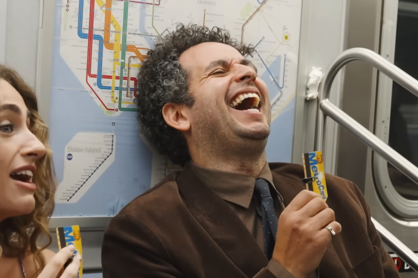 لا تصدق الضجيج إيمي على يوتيوب