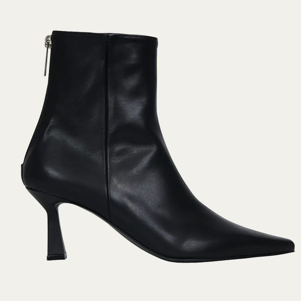 24 Best Black Boots for Women 2023, According to Editors