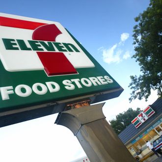 A 7-Eleven sign