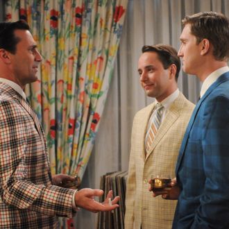 Don Draper (Jon Hamm), Pete Campbell (Vincent Kartheiser) and Ken Cosgrove (Aaron Staton) - Mad Men