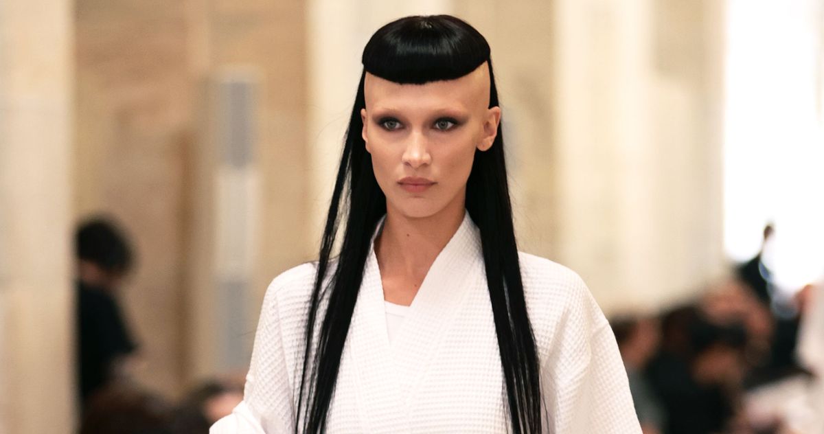 Bella Hadid Debuts Shaved-Head Look for Marc Jacobs