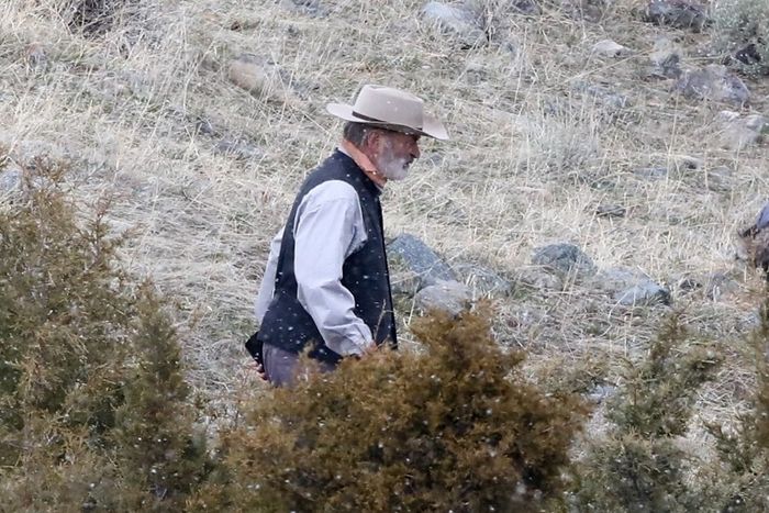EXCLUSIVE: PREMIUM EXCLUSIVE: Alec Baldwin Is Spotted On Set As He Resumes Filming Of ‚ÄòRust‚Äô In Montana
