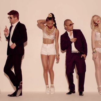 Robin Thicke Blurred Lines Uncut