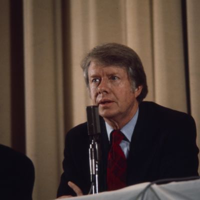  Governor Jimmy Carter speaking at campaign event, ABC News coverage of the 1976 New Hampshire presidential primary. 