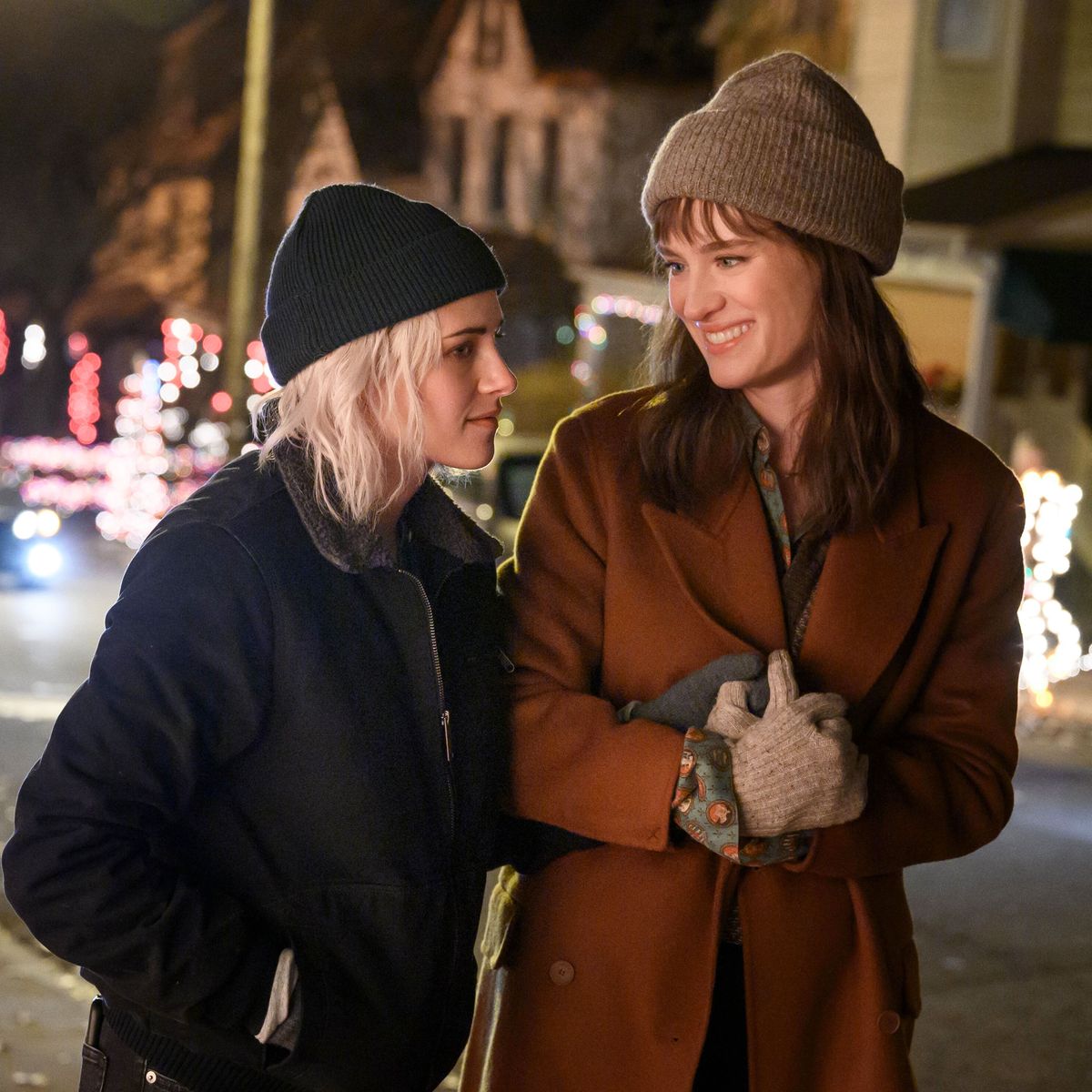 Movie Review: Happiest Season, Starring Kristen Stewart