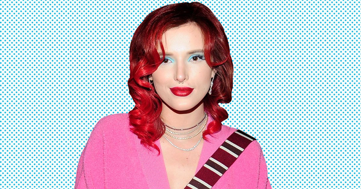 貝拉·索恩（Bella Thorne）在她鬼屋和那些狗仔隊的照片上