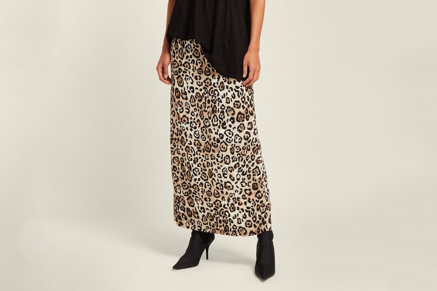 Leopard skirts are fall's biggest trend: Shop 12 versions now