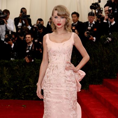 See All the Looks From the 2014 Met Gala