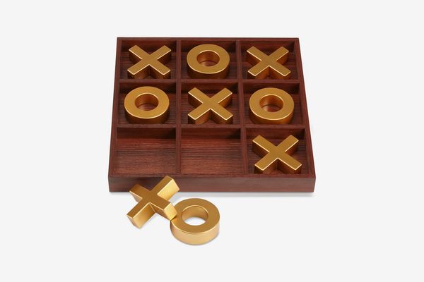 Studio Mercantile 10-piece Wooden Tic-Tac-Toe Set
