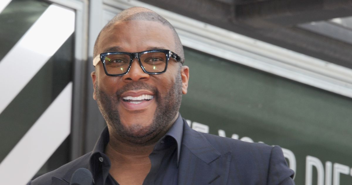 泰勒佩里 (Tyler Perry) 分享了七月重新開始拍攝的計劃，並發明了“營地隔離”