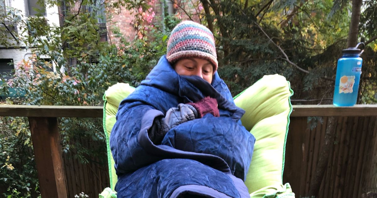 The Cozee Portable Heated Blanket Review 2020 The Strategist