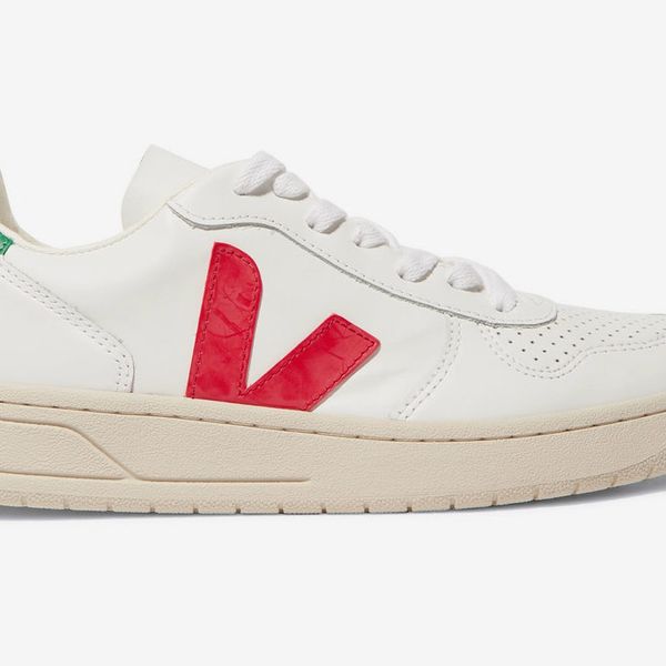 veja v-10 leather sneakers - strategist best leather sneakers