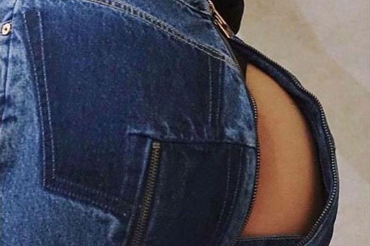 zipper bum jeans