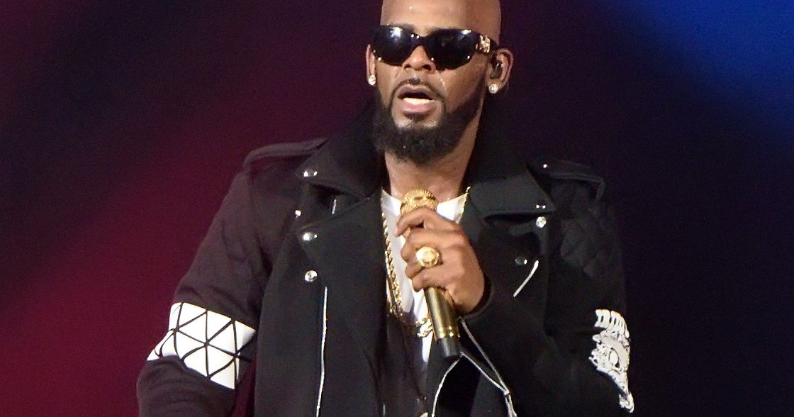 7 Most Absurd Lines From R. Kelly’s Christmas Album
