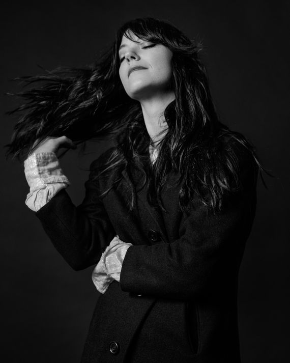 Sharon Van Etten Profile