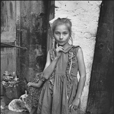 Mary Ellen Mark Was a Master of the Unexpected