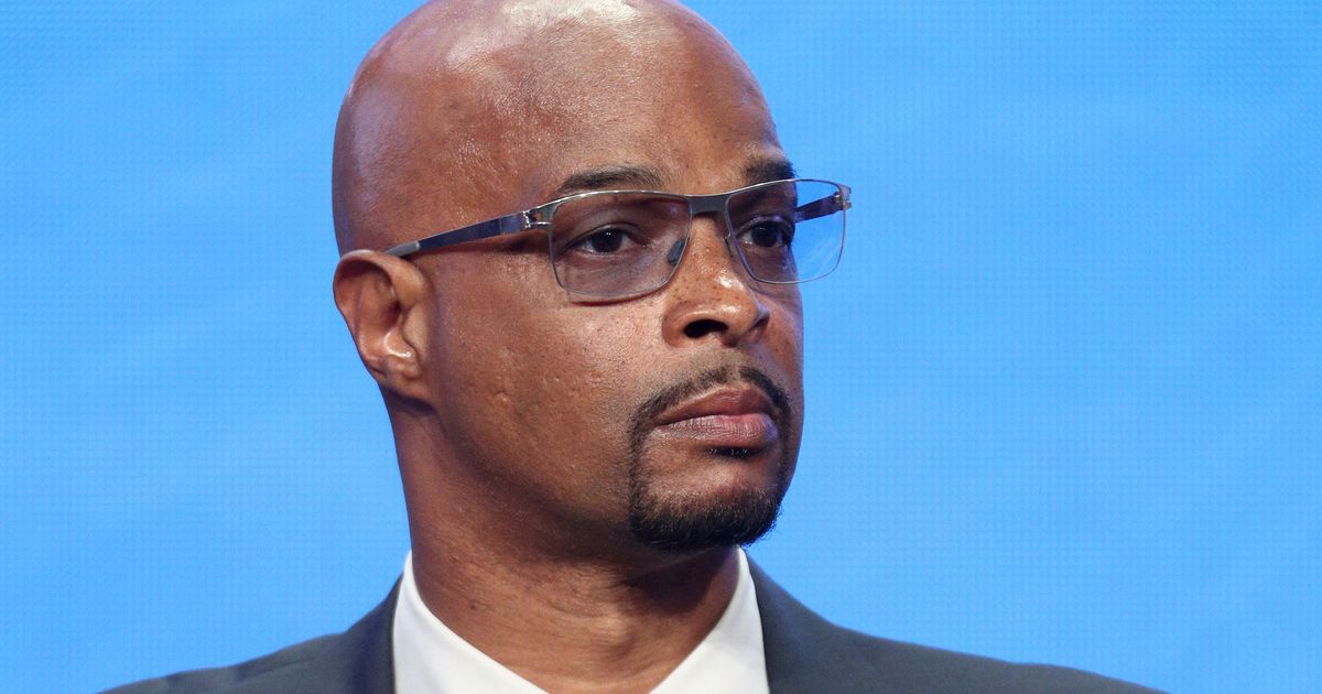 達蒙·韋恩斯（Damon Wayans）說他在退出凶器