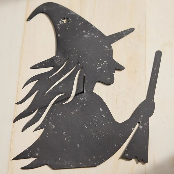 Terrain Witch Pumpkin Stake