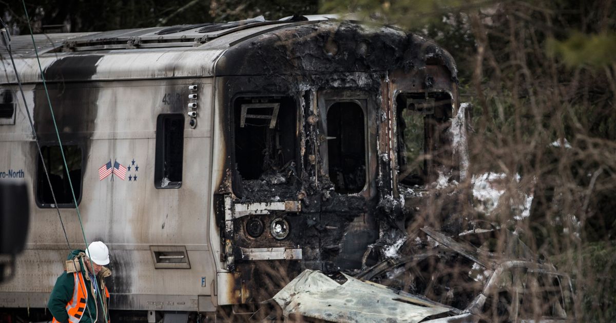 As Details of Deadly MetroNorth Crash Emerge, Cuomo Says ‘It’s Too