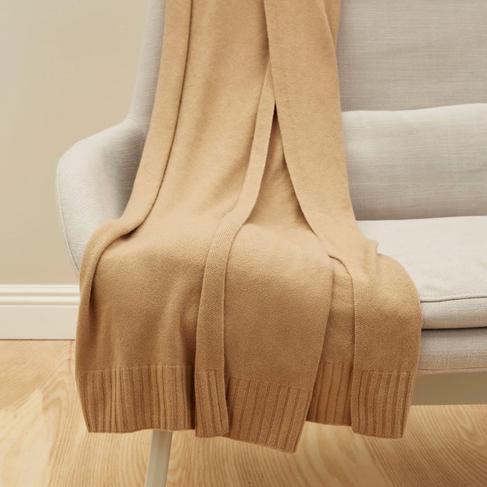 everlane cashmere throw