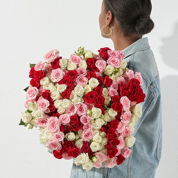 The Bouqs 60 Valentines Spray Roses