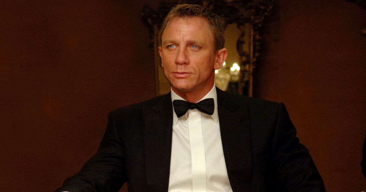 Ask a Bespoke Tailor: How Can James Bond Fight in Those Suits?