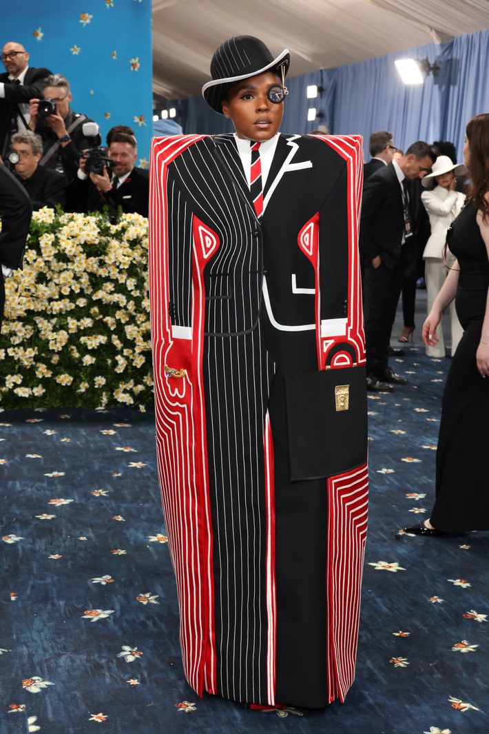 The 2025 Met Gala Celebrating “Superfine: Tailoring Black Style” - Arrivals